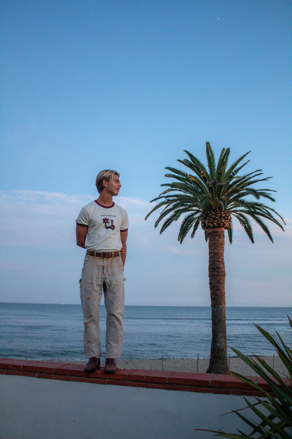 Logo Ringer Tee - Wine